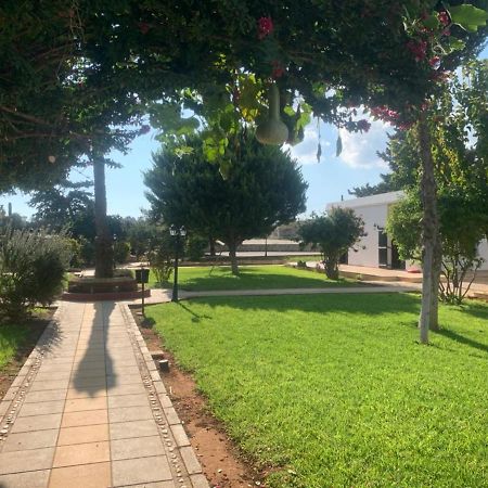 Villa Lembos Hotel Karpaz Rizokarpaso エクステリア 写真