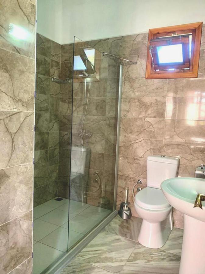 Villa Lembos Hotel Karpaz Rizokarpaso エクステリア 写真