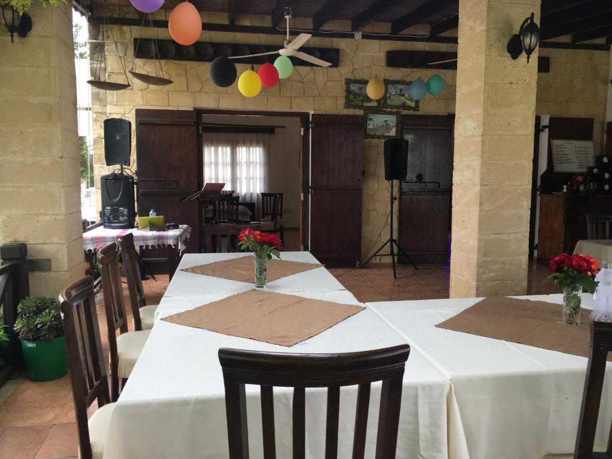 Villa Lembos Hotel Karpaz Rizokarpaso エクステリア 写真