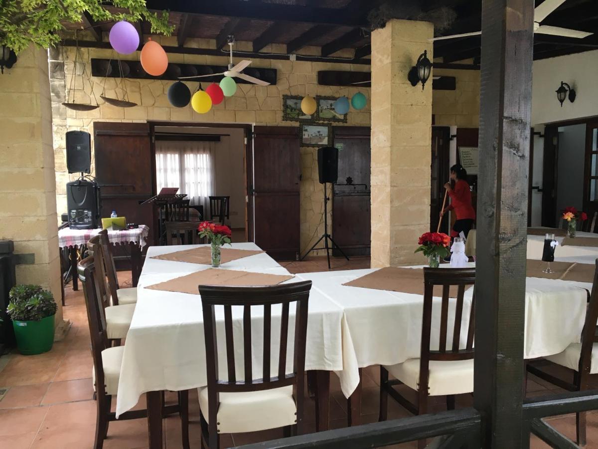 Villa Lembos Hotel Karpaz Rizokarpaso エクステリア 写真